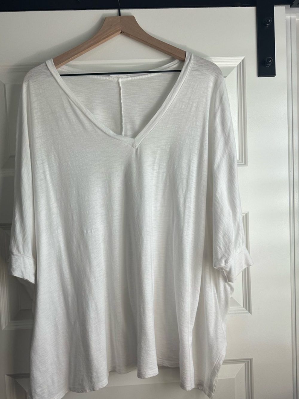 Soprano White V-Neck Relaxed Tunic Top